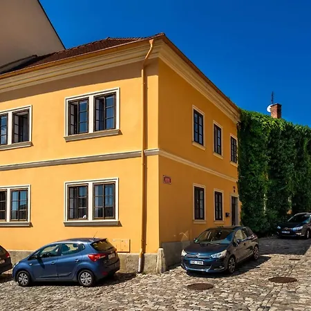 Stary Farhof Apartamento *